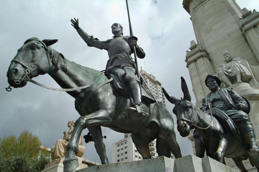 Javier Ceballos Jimenez clasicos de la literatura estatua de don quijote y sancho panza - Inicio